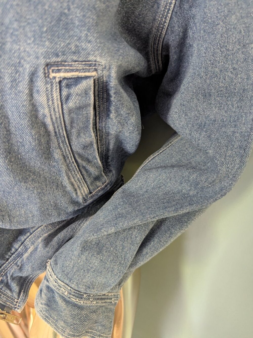 Levi's 725 Vintage Denim Jacket - Picture 5 of 8